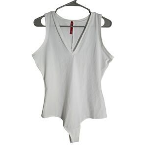 Spanx Bodysuit Bundle Women’s Large Black White Sleeveless Shapewear Top Set